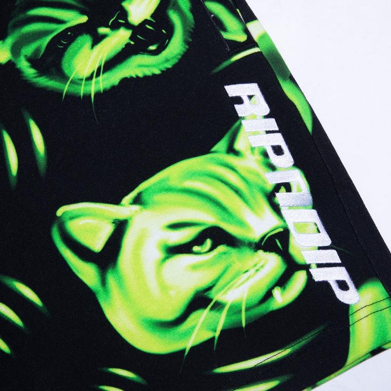 Black Ripndip Neon Cat Sweat Shorts | USAMA2799