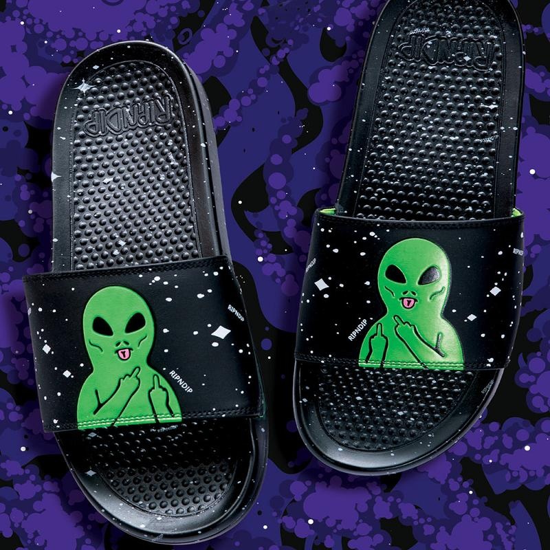 Black / Green Ripndip We Out Here Slides | USAMA2994