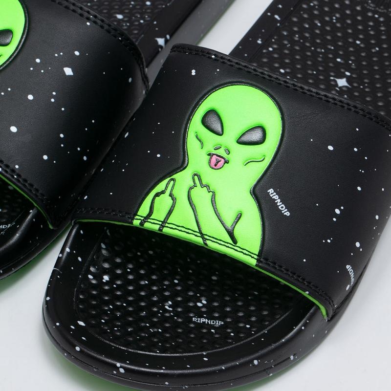 Black / Green Ripndip We Out Here Slides | USAMA2994